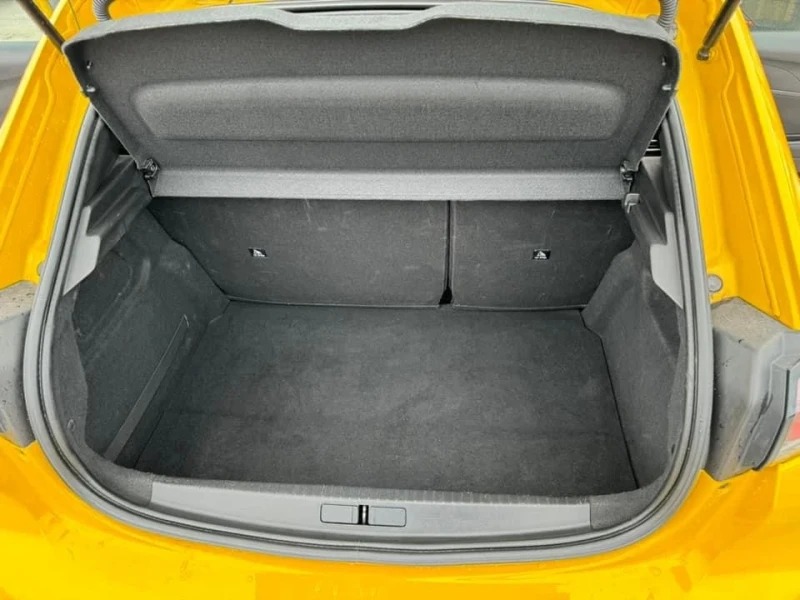 Peugeot 208 1.2 , снимка 6 - Автомобили и джипове - 53148167