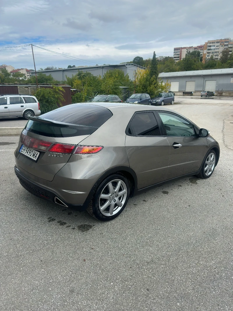 Honda Civic, снимка 4 - Автомобили и джипове - 52554333