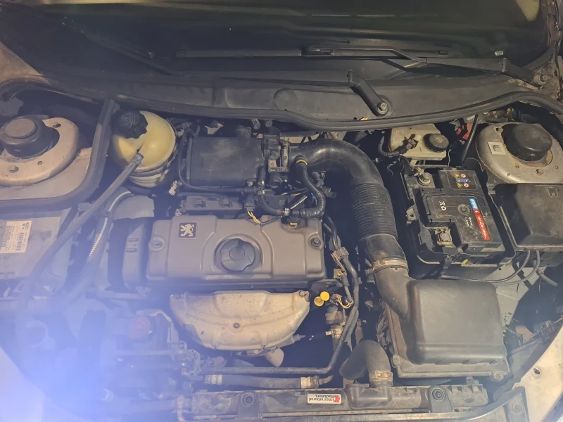 Peugeot 206 KuLata e za casti , снимка 12 - Автомобили и джипове - 52540688