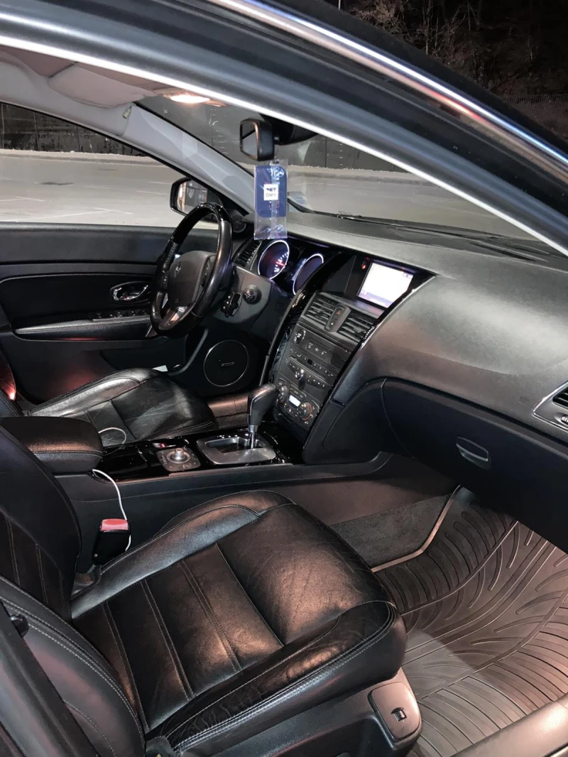 Renault Latitude 3000 DCI INITIALE, снимка 10 - Автомобили и джипове - 52958971