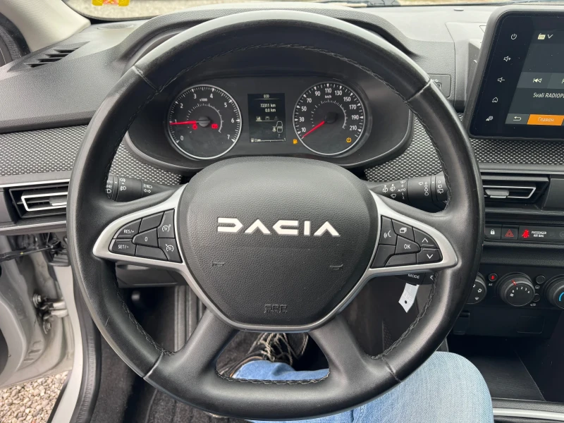 Dacia Jogger 72000км* 1.0Tce LPG 100hp* 2023г* LED* NAVI* 6+ 1*, снимка 7 - Автомобили и джипове - 53201308