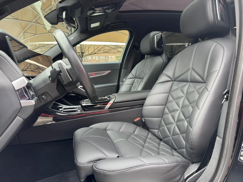 BMW 740 d xDrive - изображение 10