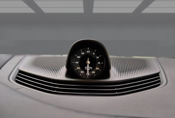 Porsche Taycan GTS Sport Turismo = Air Suspension = Гаранция, снимка 12 - Автомобили и джипове - 54046543