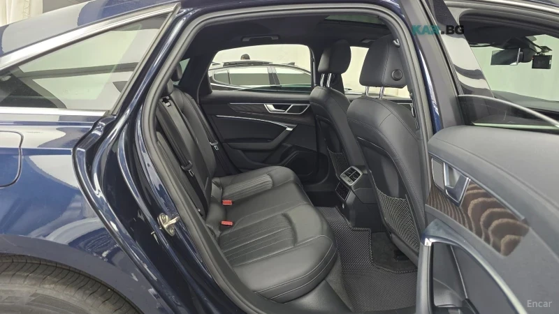Audi A6 * MAX* PANO* 360* Ambient Light* Head-up* , снимка 11 - Автомобили и джипове - 55376519