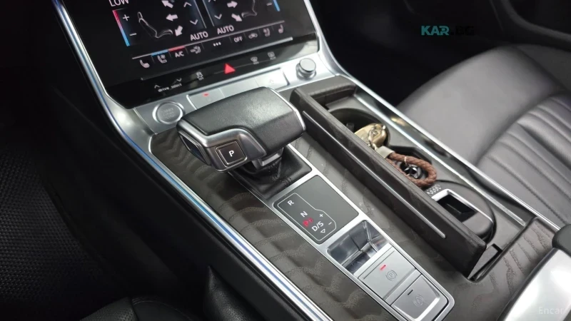 Audi A6 * MAX* PANO* 360* Ambient Light* Head-up* , снимка 15 - Автомобили и джипове - 55376519