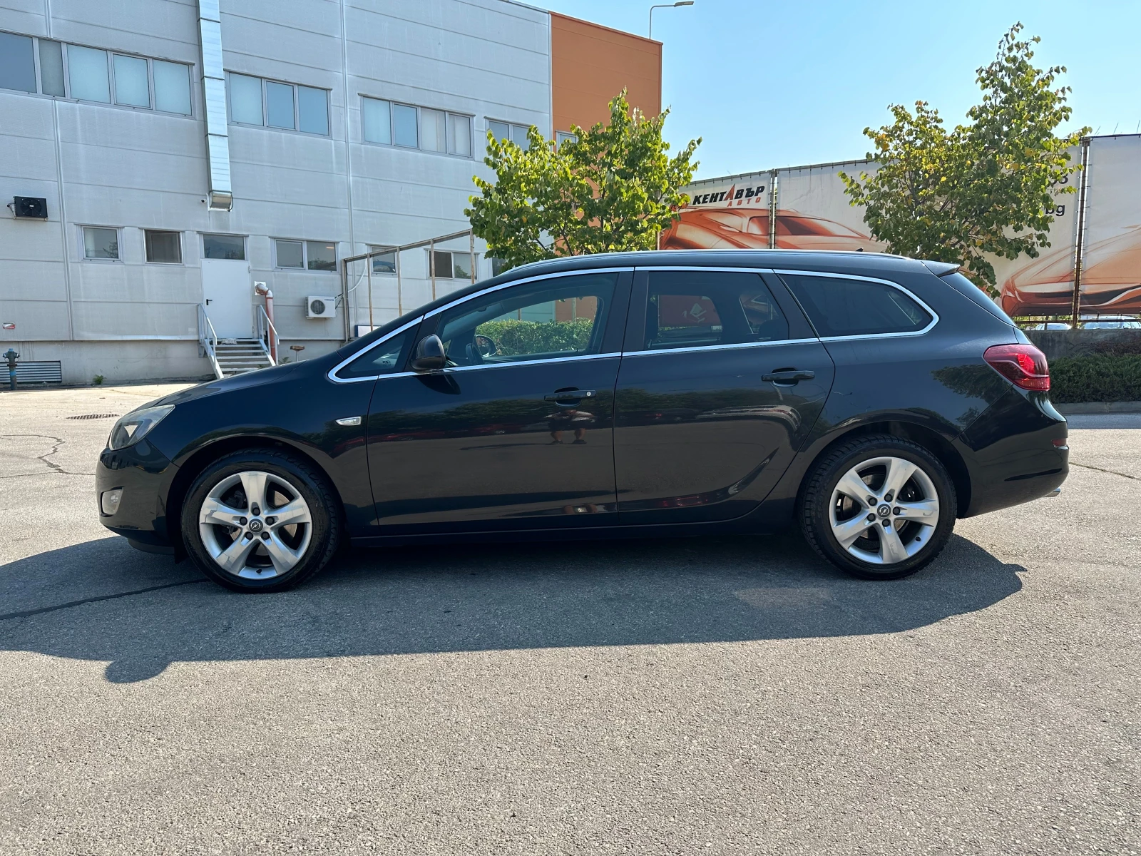 Opel Astra 1.6i Газ/Автоматик - изображение 2