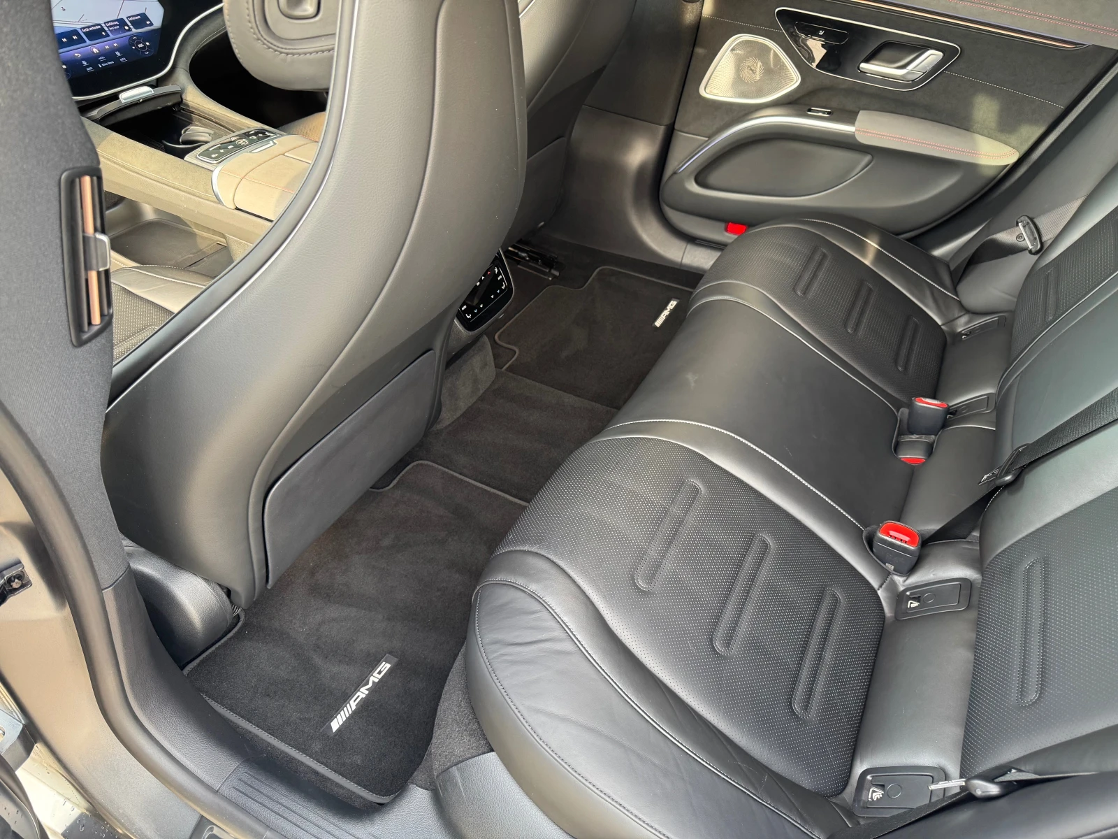 Mercedes-Benz EQS 53 AMG 4MATIC+ /   03.2025 / CARBON CER. | Mobile.bg   14