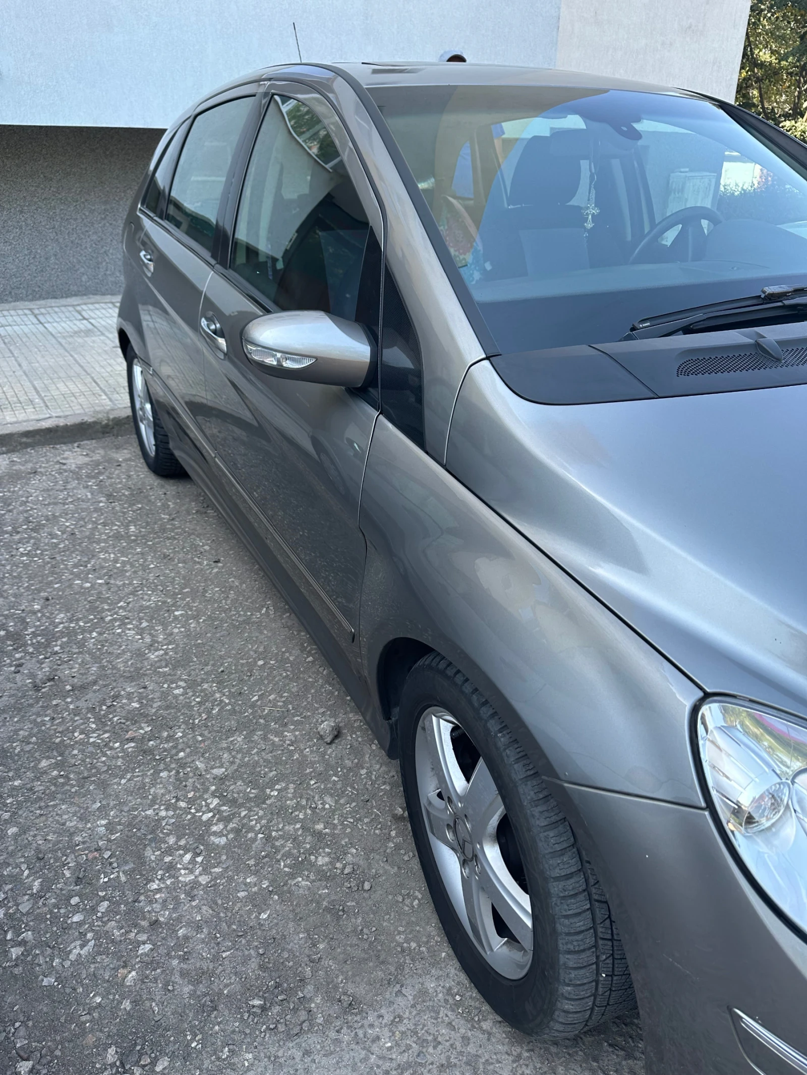Mercedes-Benz B 200  - изображение 4