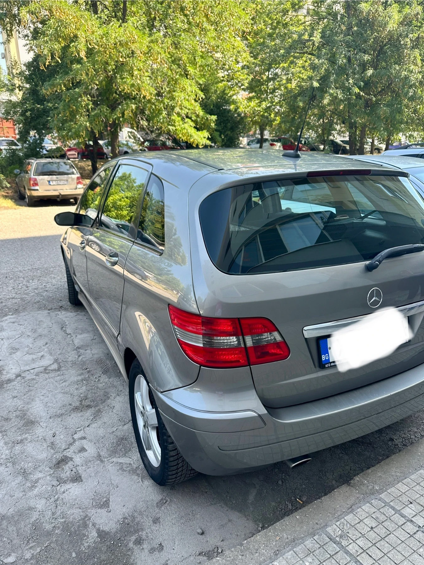 Mercedes-Benz B 200  - изображение 2