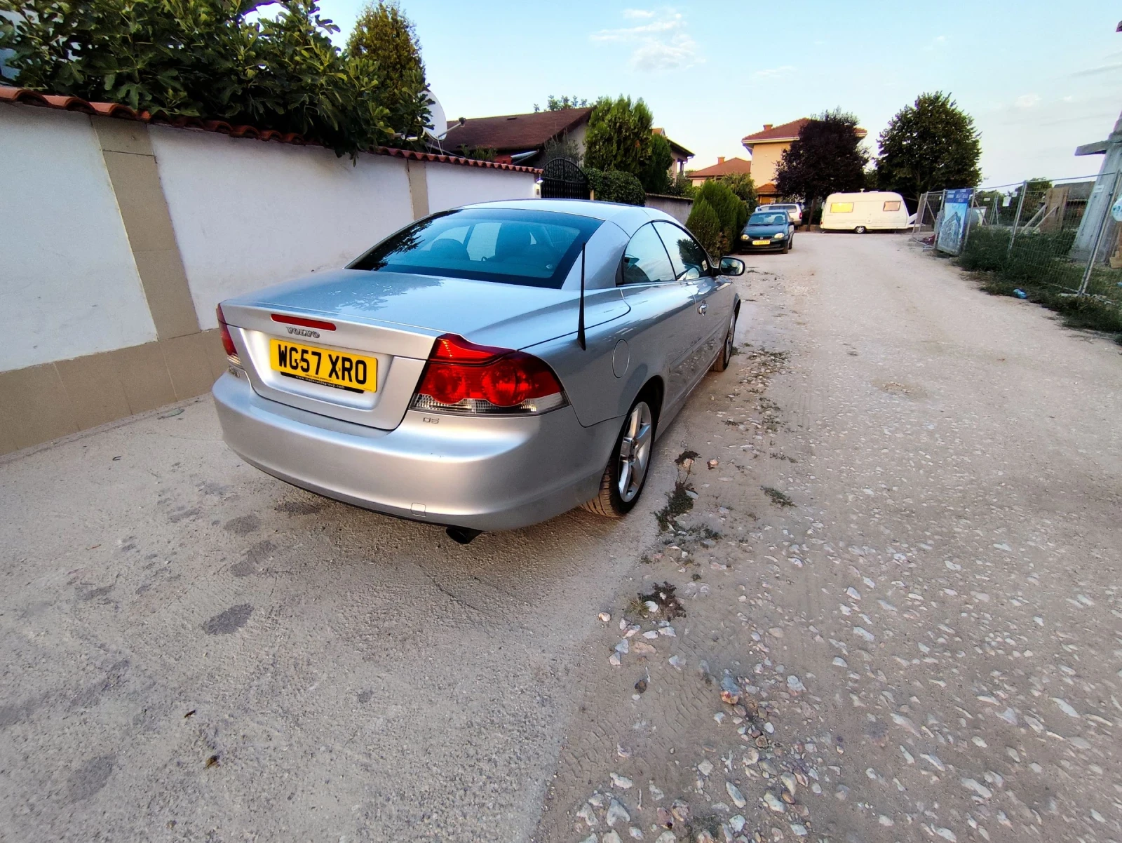 Volvo C70  - изображение 7