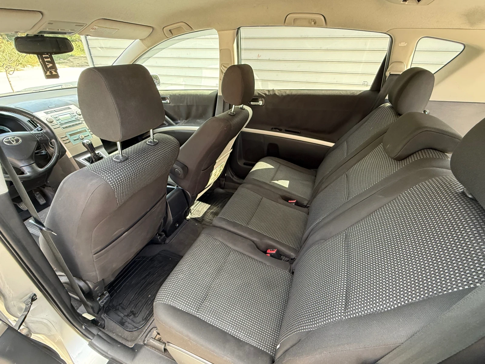 Toyota Corolla verso  - изображение 8