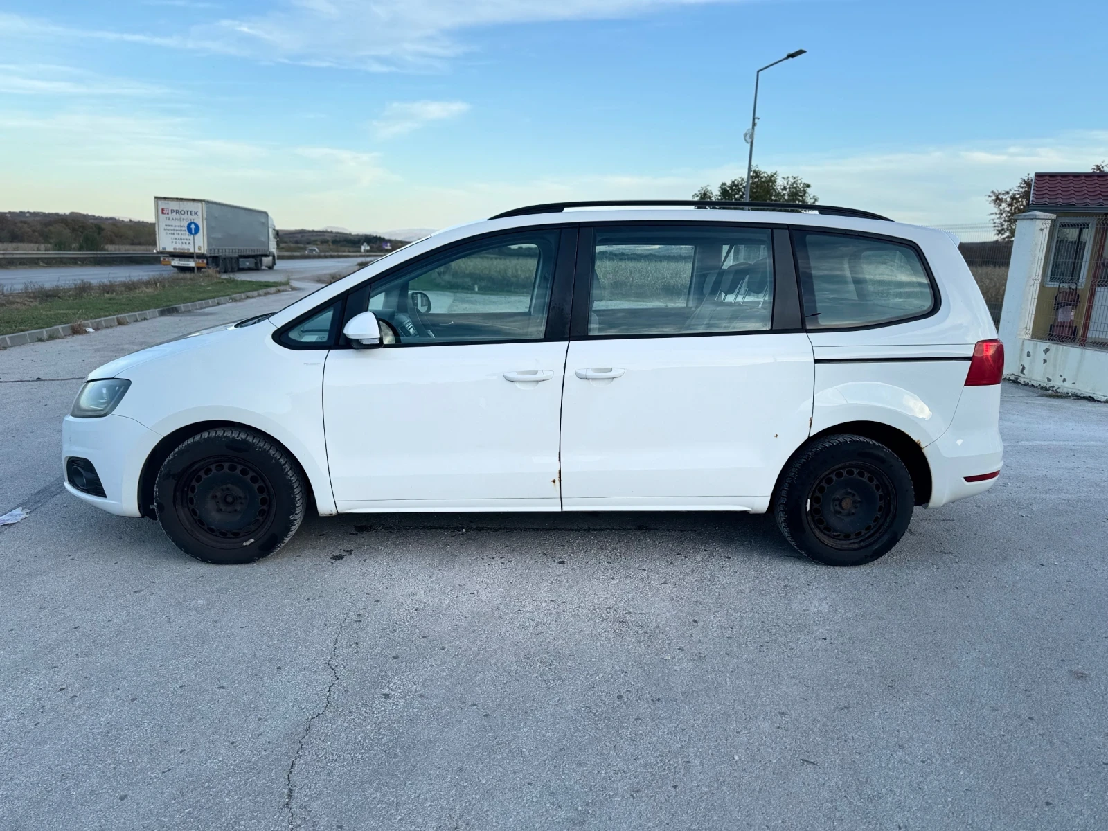 Seat Alhambra 2.0 TDI 140 PS - изображение 3