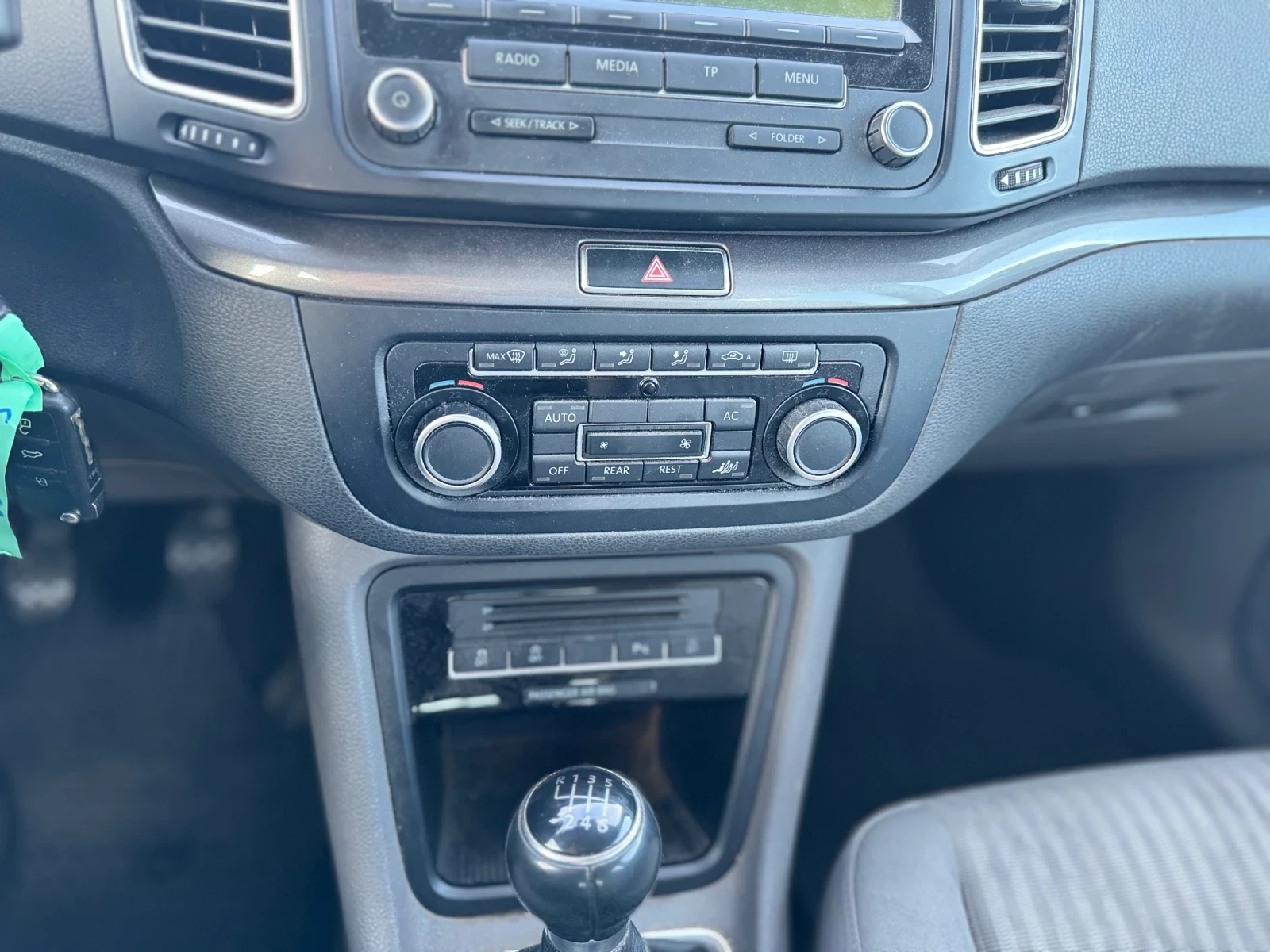 Seat Alhambra 2.0 TDI 140 PS | Mobile.bg   11