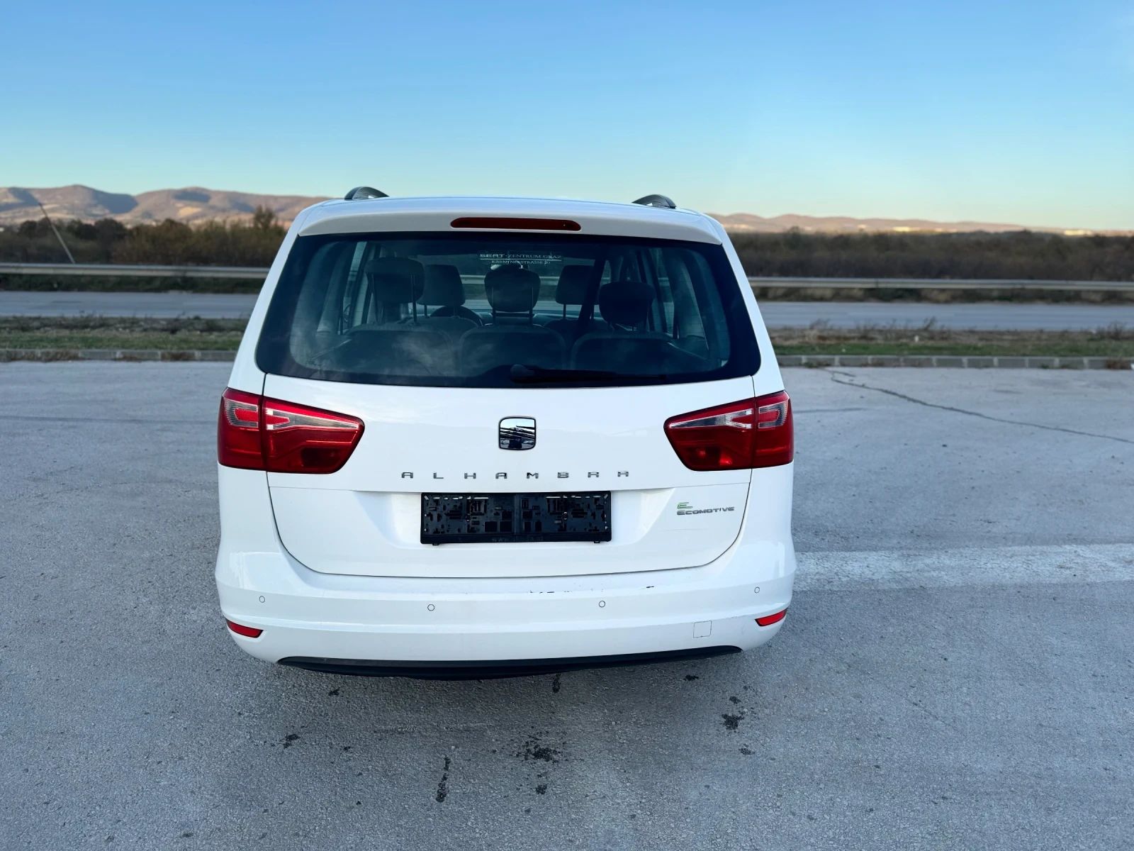 Seat Alhambra 2.0 TDI 140 PS - изображение 5