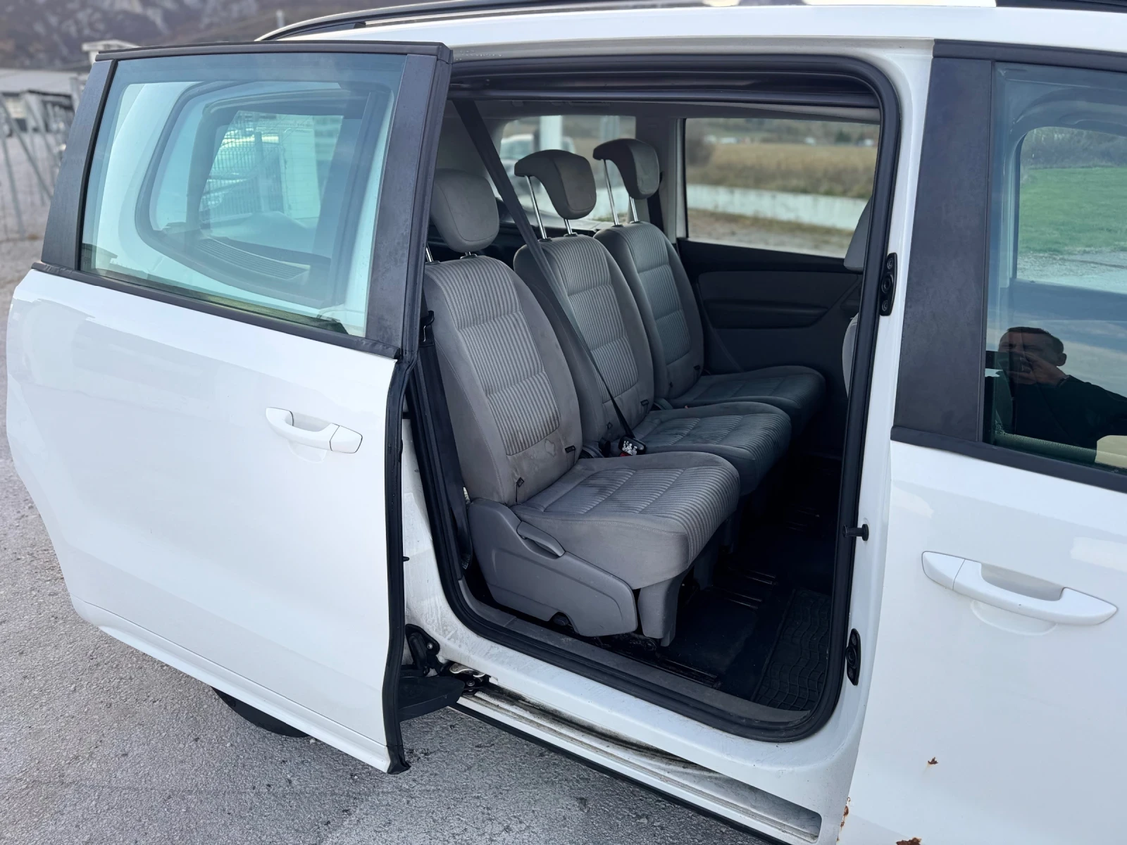 Seat Alhambra 2.0 TDI 140 PS | Mobile.bg   15