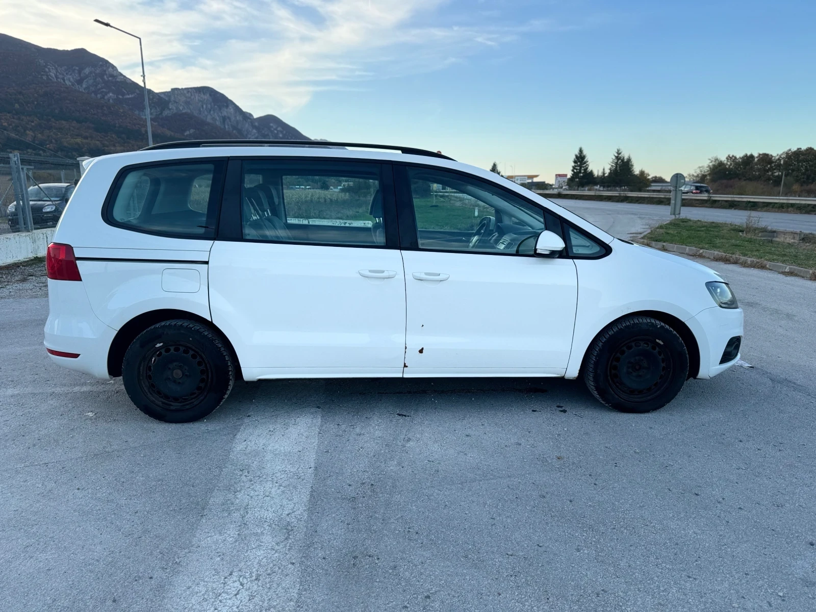 Seat Alhambra 2.0 TDI 140 PS - изображение 7