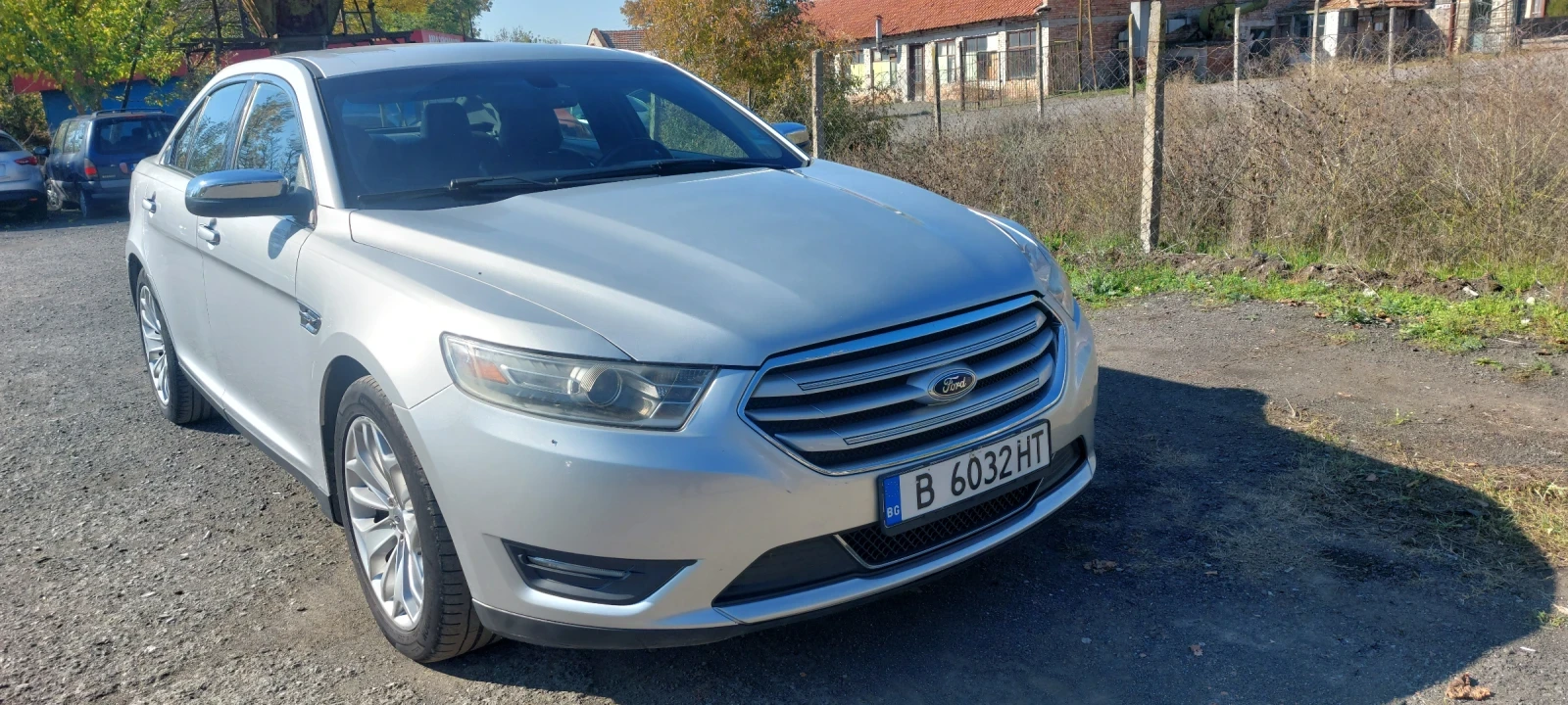 Ford Taurus Limited - изображение 2