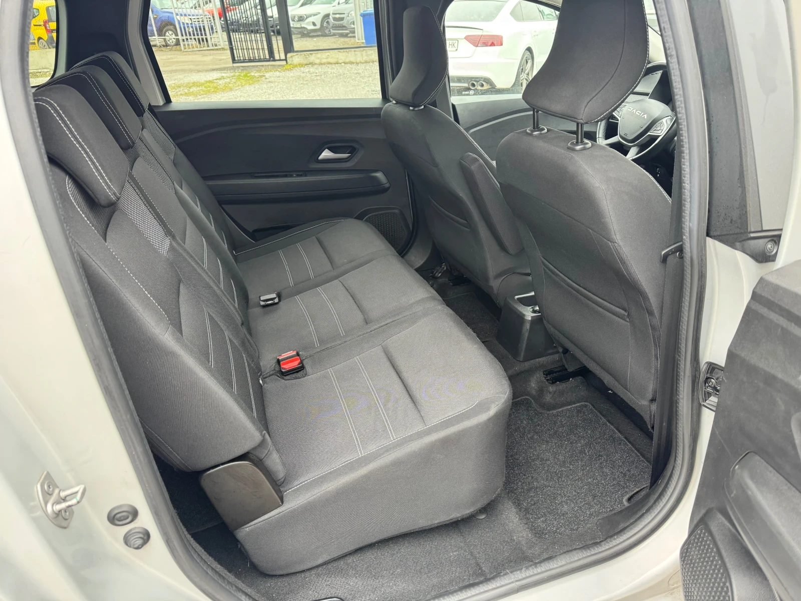 Dacia Jogger 72000��* 1.0Tce LPG 100hp* 2023�* LED* NAVI* 6+ 1* | Mobile.bg � ����������� 14