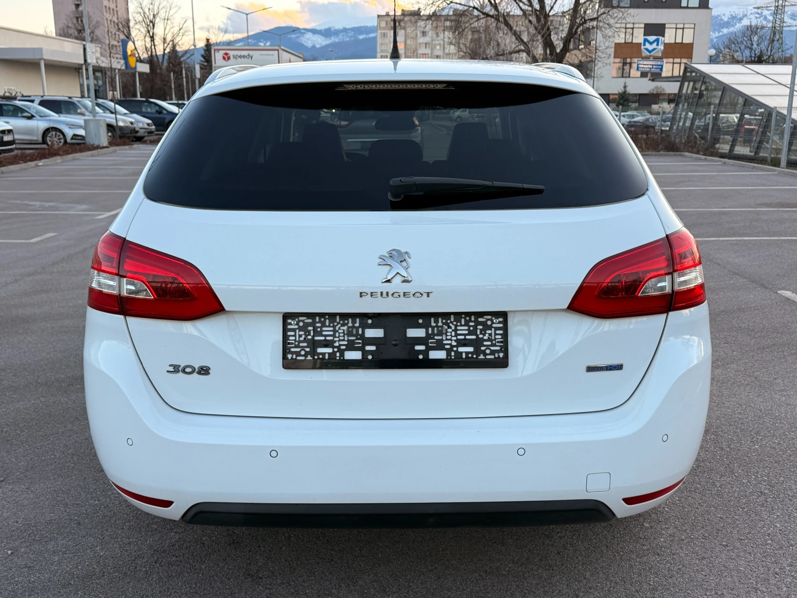 Peugeot 308 1.6HDI* NAVI* ПАНОРАМА* КАМЕРА* FULL*  - изображение 5