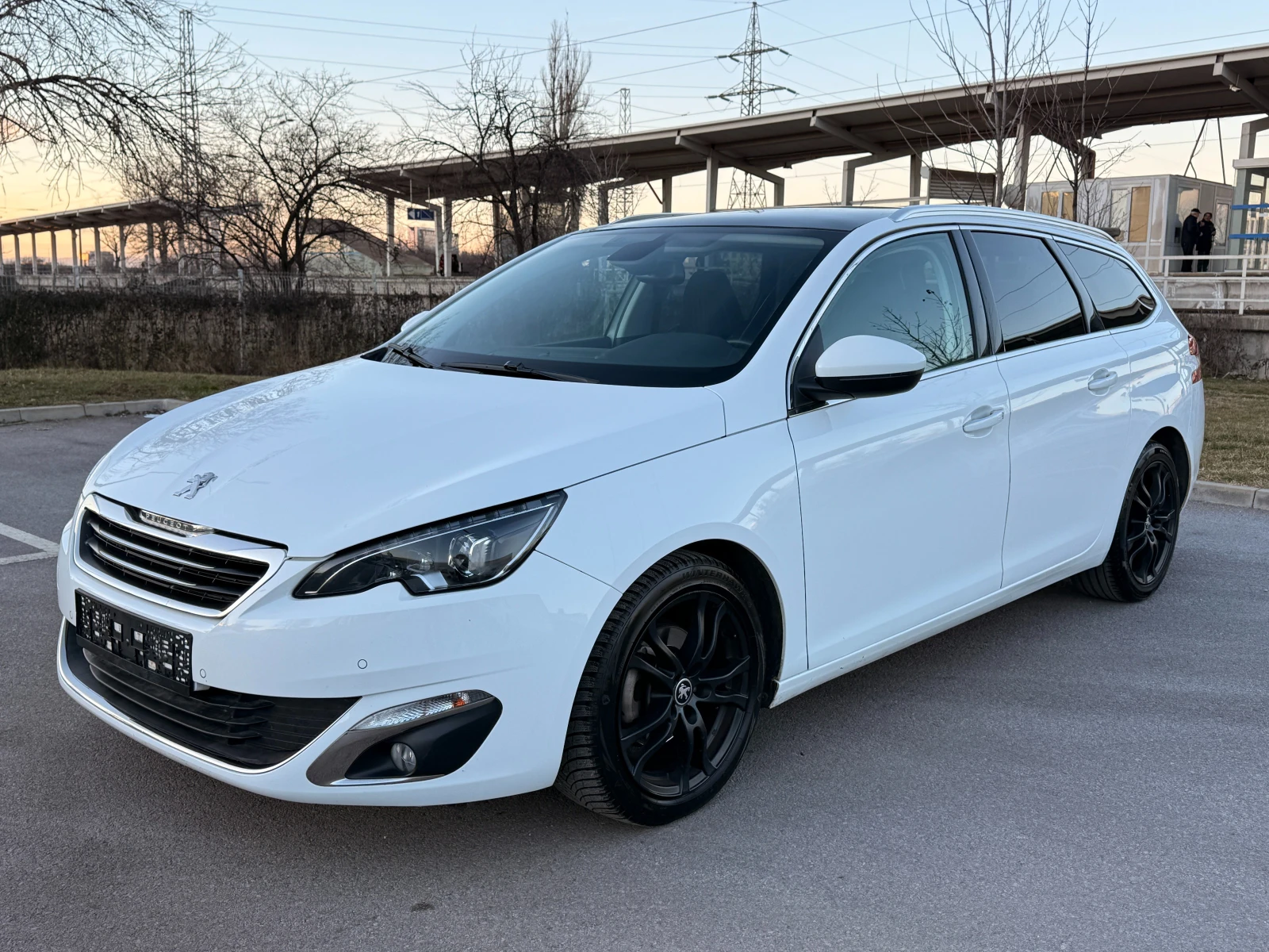 Peugeot 308 1.6HDI* NAVI* ��������* ������* FULL*  | Mobile.bg � ����������� 1