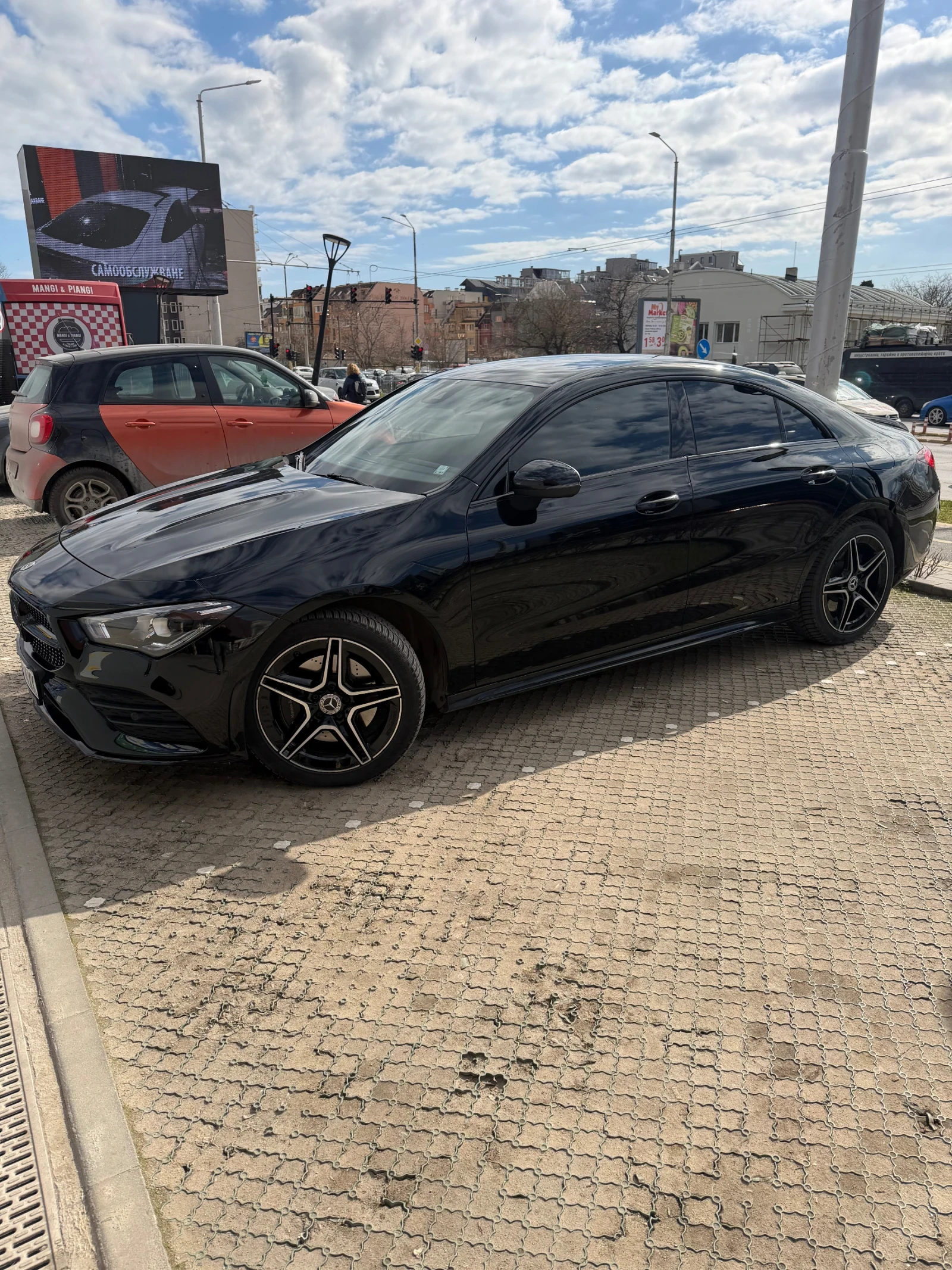 Mercedes-Benz CLA 250 е AMG, снимка 2 - Автомобили и джипове - 53747450