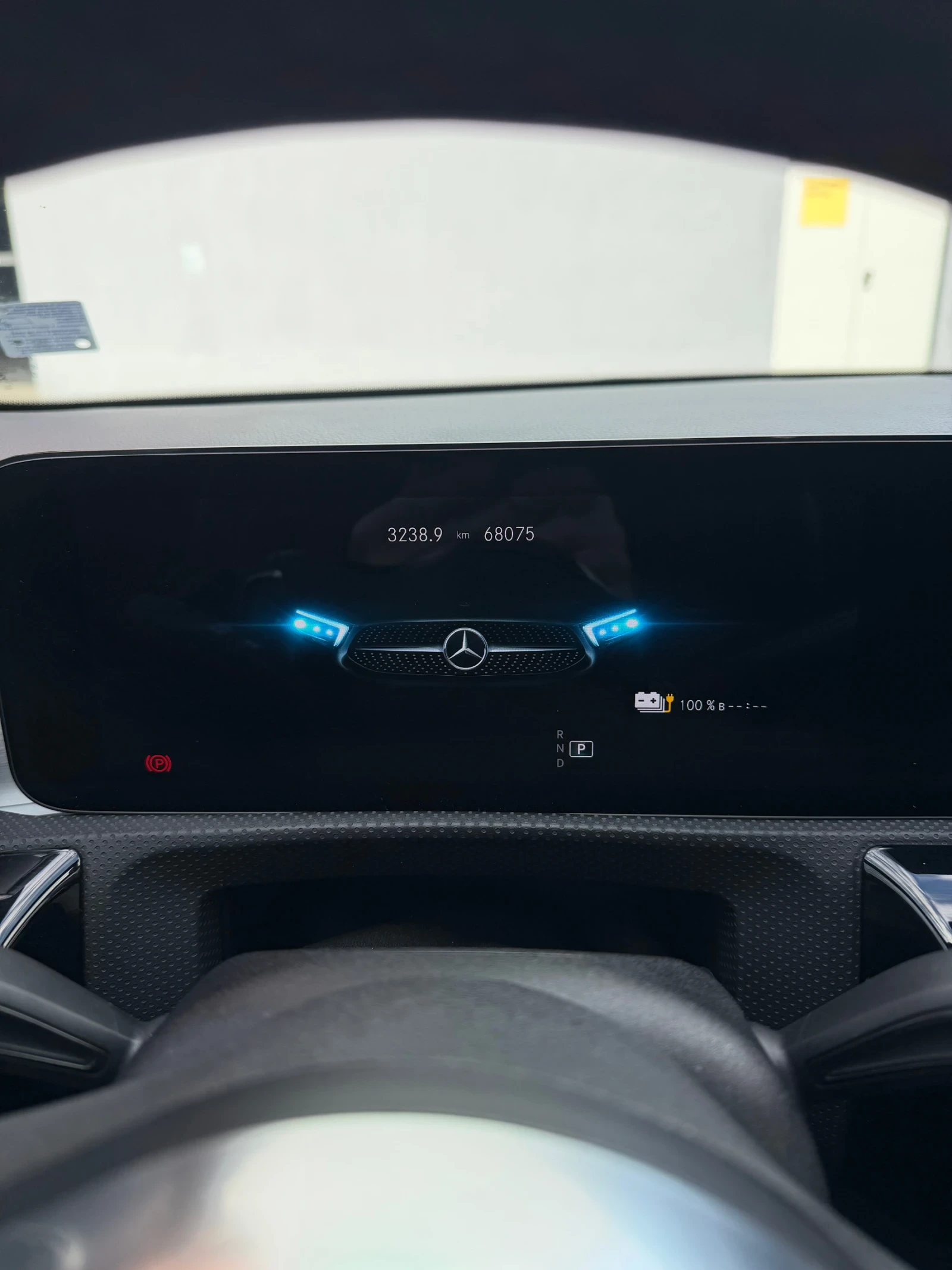 Mercedes-Benz CLA 250 е AMG, снимка 10 - Автомобили и джипове - 53747450