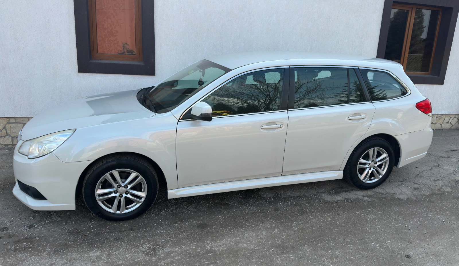 Subaru Legacy 2.0i, снимка 5 - Автомобили и джипове - 53763781