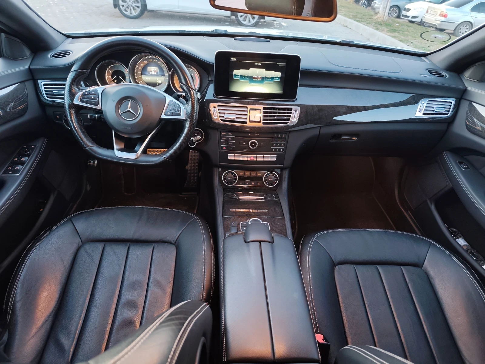 Mercedes-Benz CLS 350 AMG/FACELIFT/SHOOTING BRAKE, снимка 17 - Автомобили и джипове - 53906111