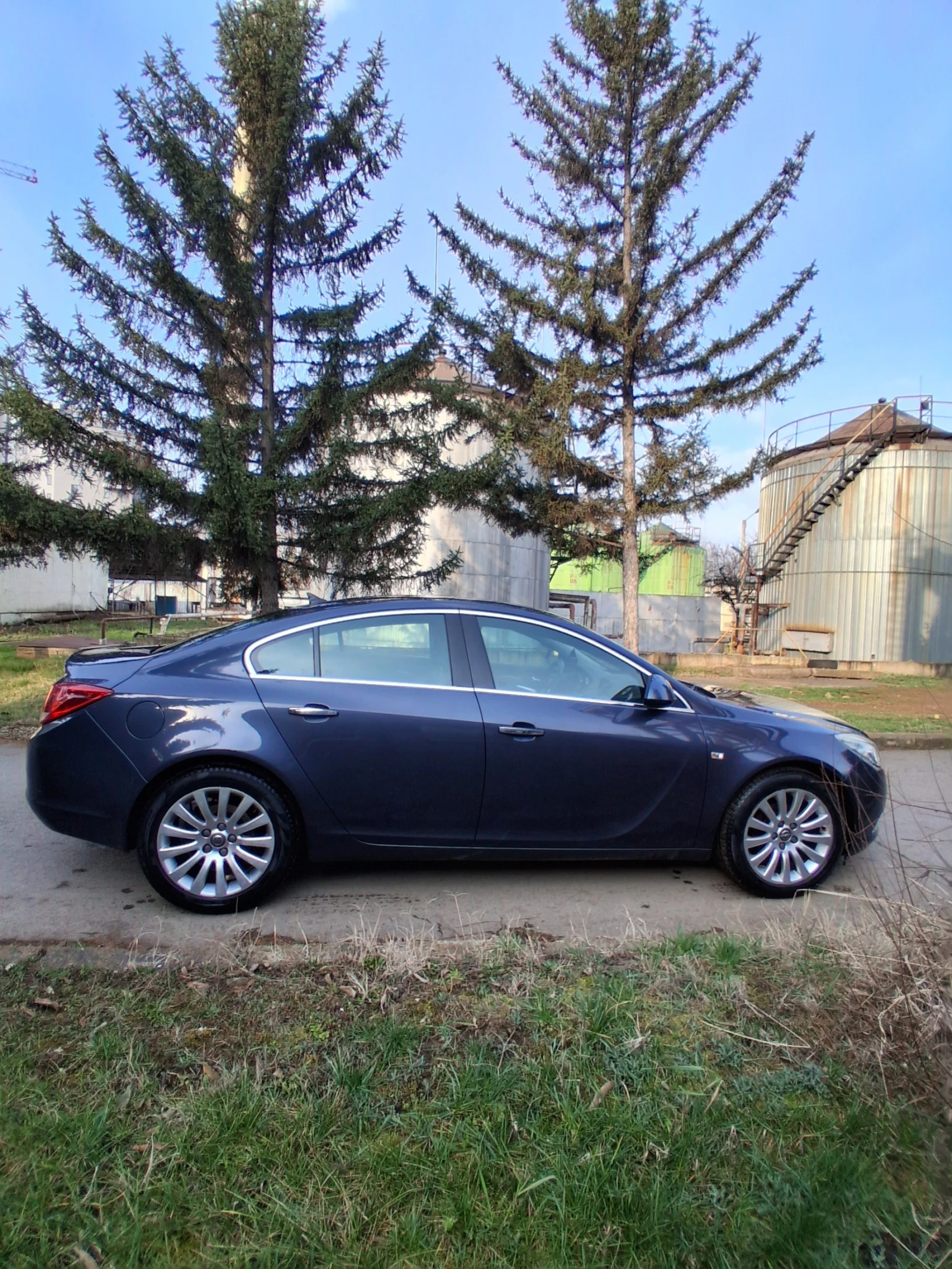 Opel Insignia, снимка 8 - Автомобили и джипове - 54200443