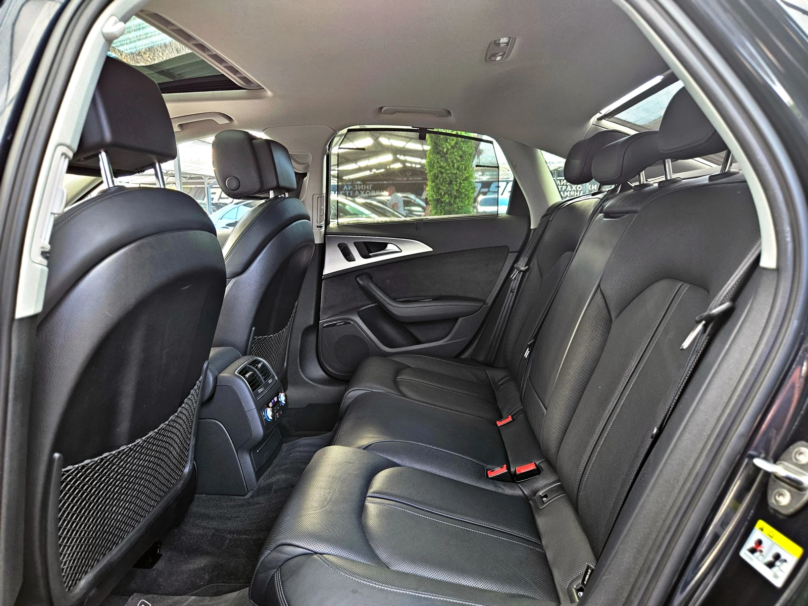Audi A6 S-LINE/MATRIX/DISTR/BOSE/МАСАЖ/360САМ/ОБДУХ/AIR/LI, снимка 15 - Автомобили и джипове - 54438444