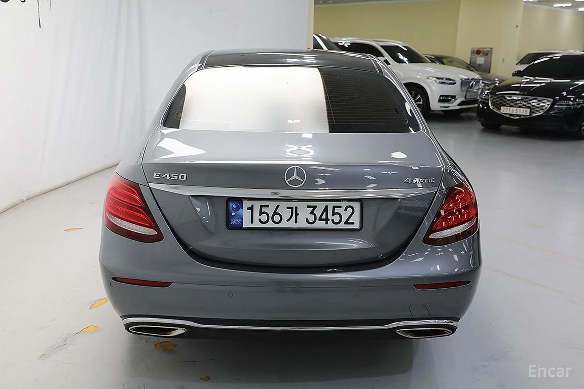 Mercedes-Benz E 450 4MATIC Exclusive* BURMESTER* 360* ХЕДЪП* DISTRONIC, снимка 4 - Автомобили и джипове - 54895160