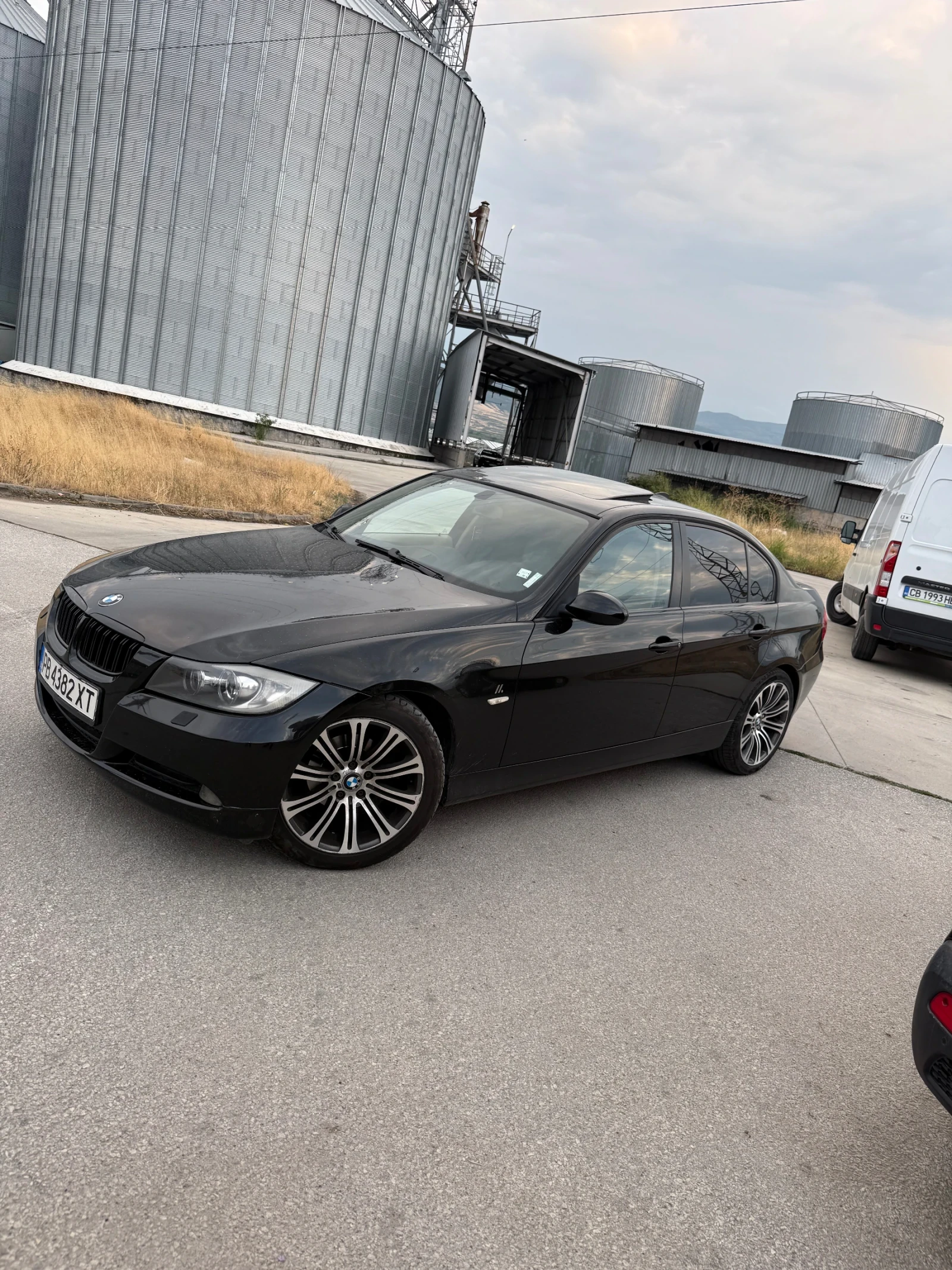 BMW 320 E90