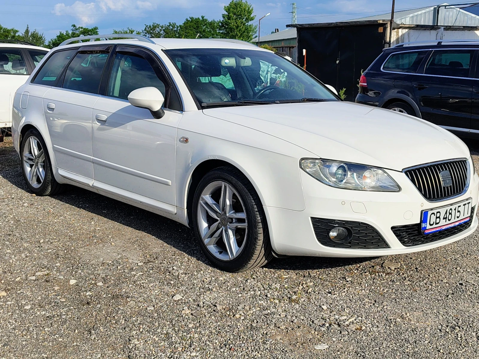 Seat Exeo 2.0Tdi 143к.с.автоматик, снимка 3 - Автомобили и джипове - 54977961