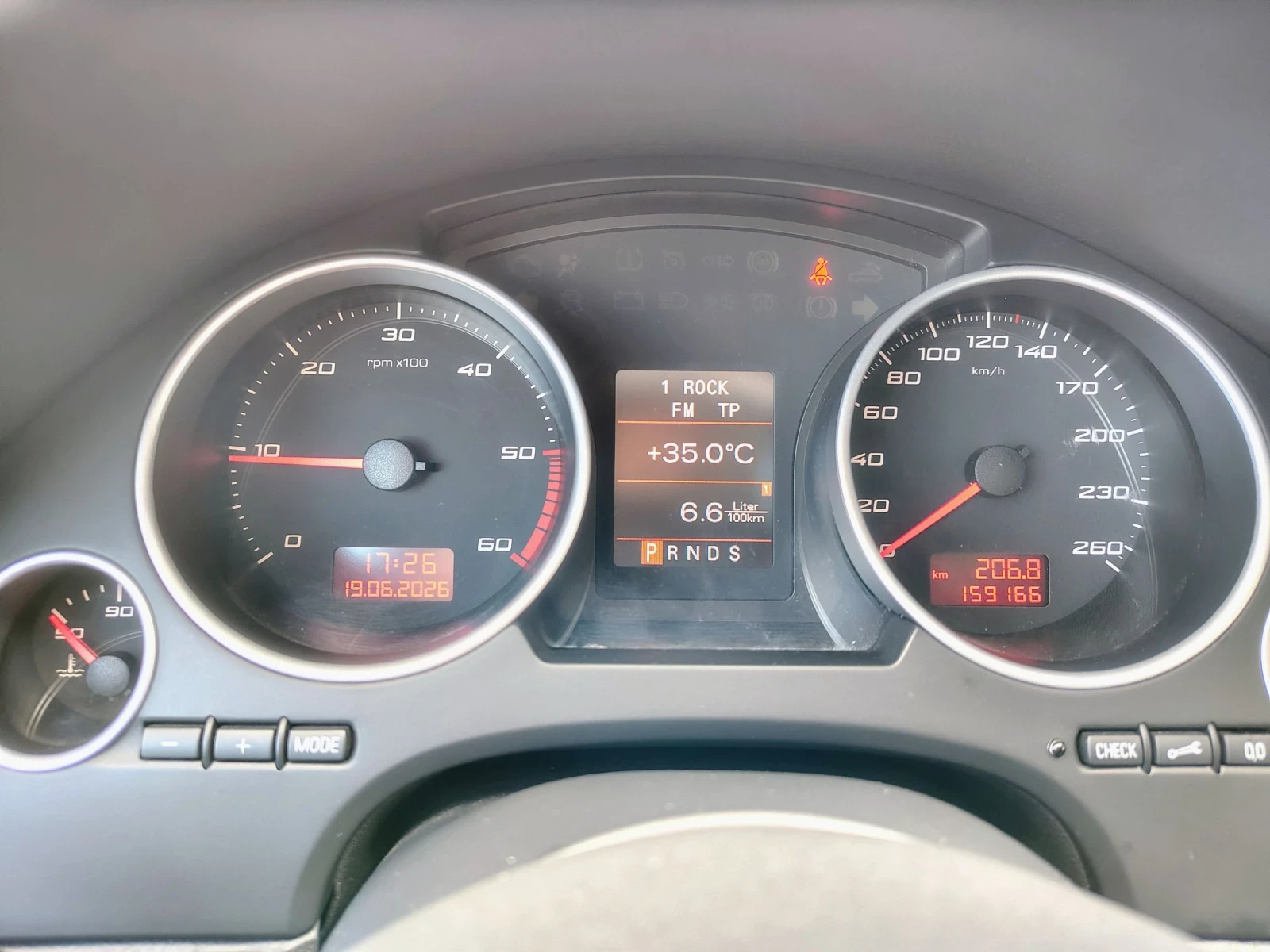 Seat Exeo 2.0Tdi 143к.с.автоматик, снимка 15 - Автомобили и джипове - 54977961