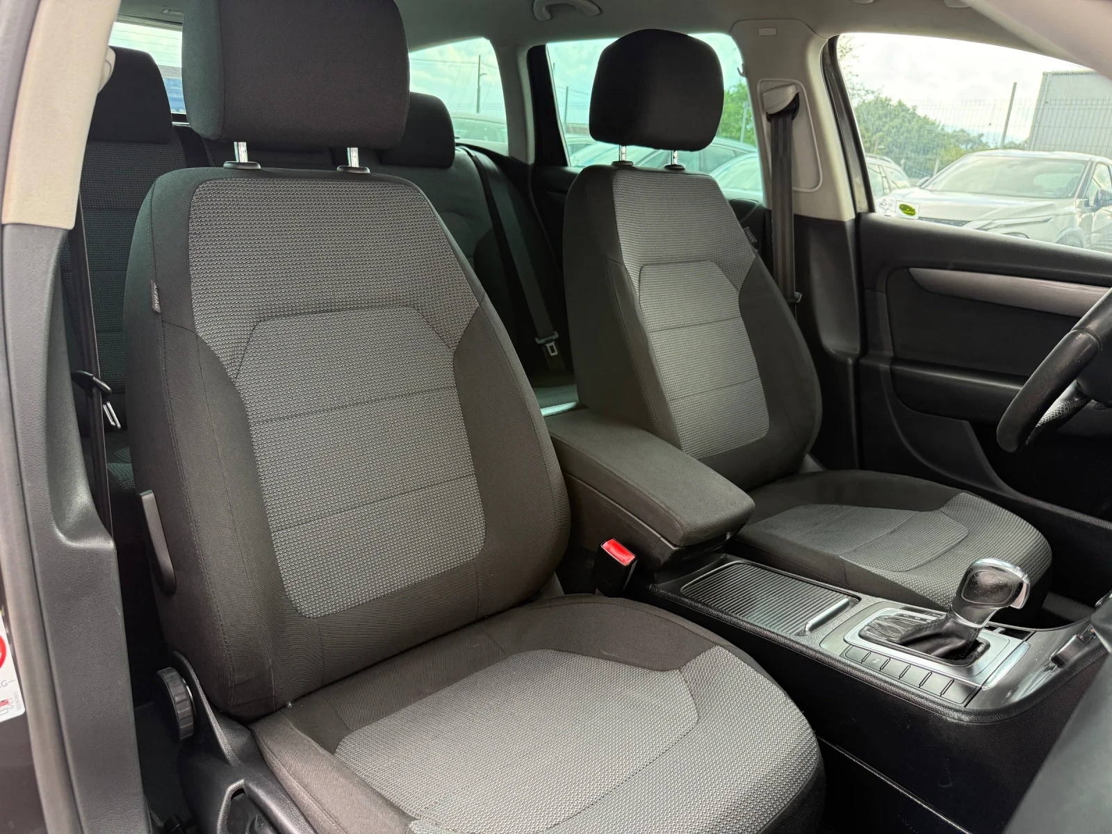 VW Passat DSG* EcoFuel* TSI* NAVI* PDC, снимка 10 - Автомобили и джипове - 55016085