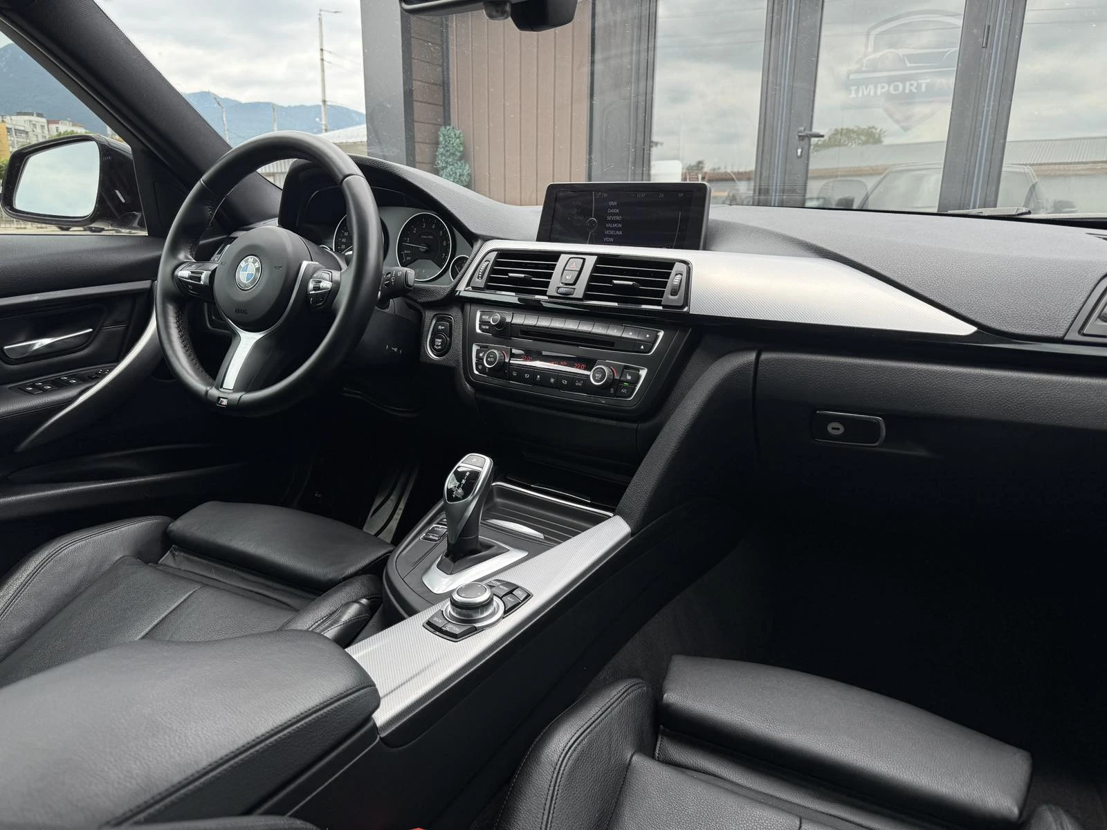 BMW 335 XI* M-SPORT, снимка 10 - Автомобили и джипове - 55117835