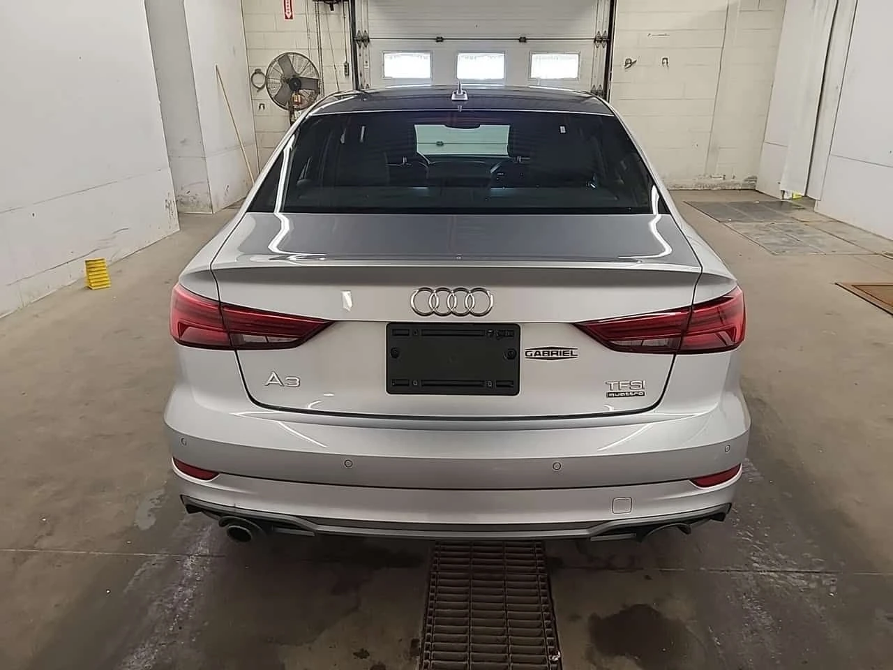 Audi A3 TECHNIK S-Line| МЪРТВА ТОЧКА| PANORAMA| CARFAX| , снимка 4 - Автомобили и джипове - 55543046