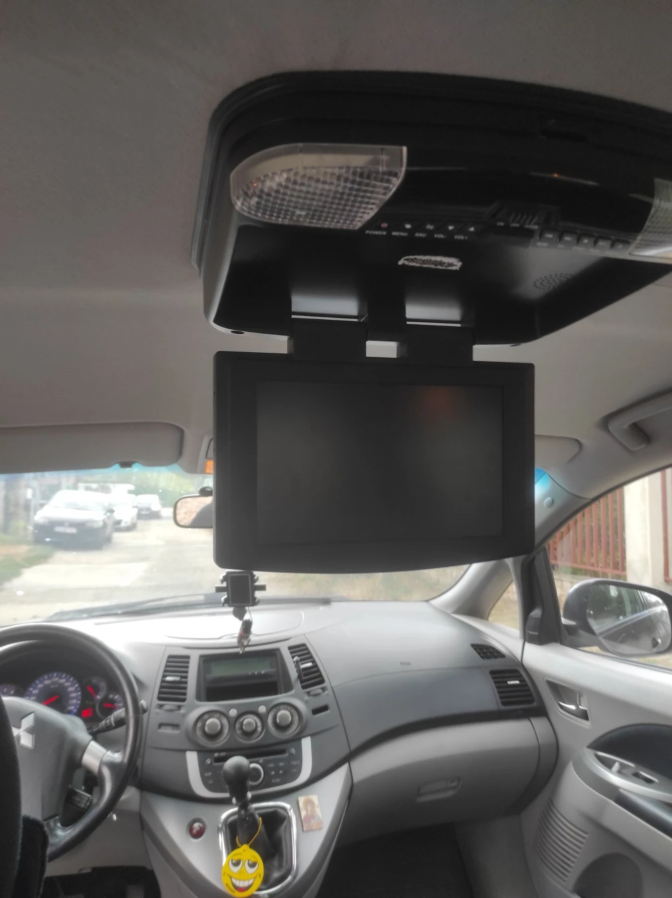 Mitsubishi Grandis 6 местен 
