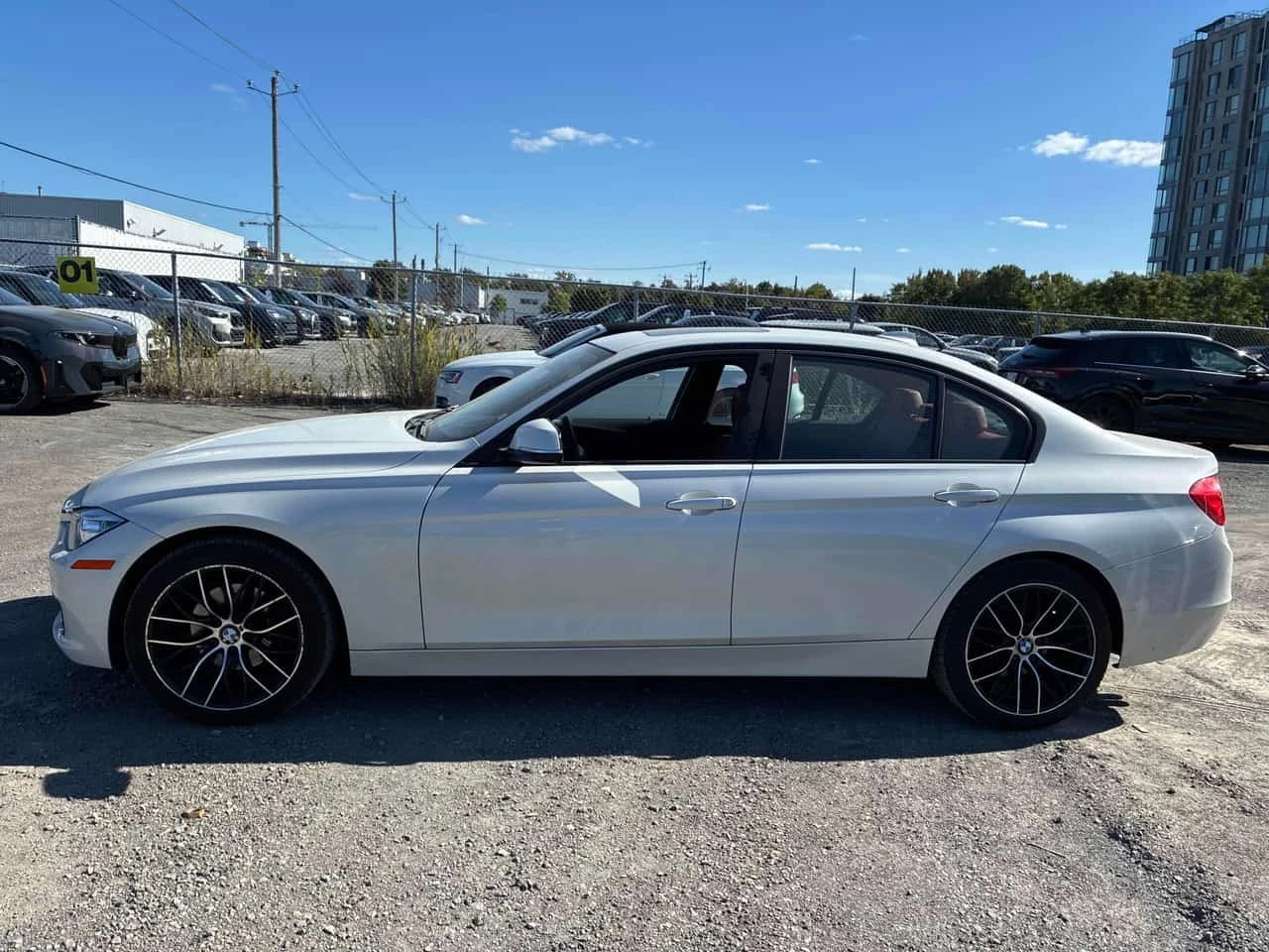 BMW 328 * 328i xDrive * CARFAX * БЕЗ ПЪРВОНАЧАЛНА ВНОСКА, снимка 2 - Автомобили и джипове - 56199435