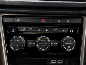 VW T-Roc 2.0 TDI/DSG/4x4/ACC/PANO, снимка 14