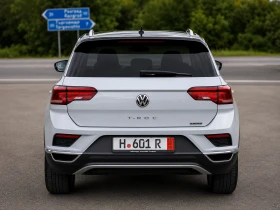 VW T-Roc 2.0 TDI/DSG/4x4/ACC/PANO, снимка 4