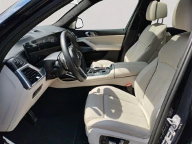 BMW X7 M60i/xDrive/EXCLUSIV/B&W/ICONIC GLOW/PANO/360/HUD/ | Mobile.bg    9