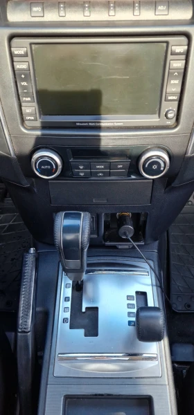 Mitsubishi Pajero 2-3 врати - 7900 € / 15451.06 лв. - 60830355 11