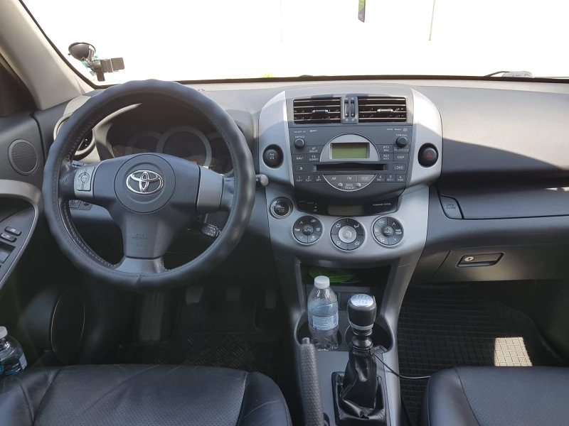 Toyota Rav4, снимка 5 - Автомобили и джипове - 46939194