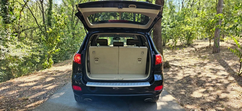 Hyundai Santa fe 2.0 CRDI - Автомат, Кожа, 4WD, 7 места-Перфектен!, снимка 10 - Автомобили и джипове - 52314066