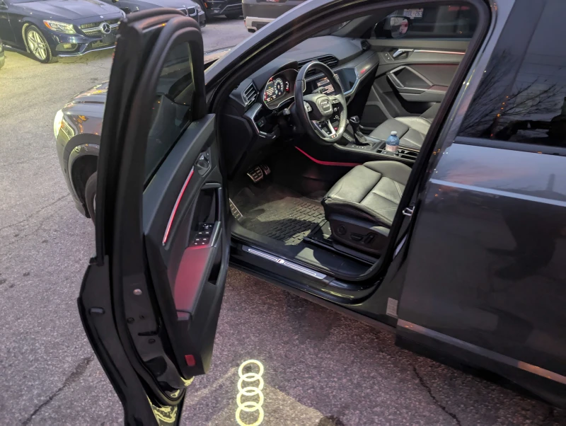 Audi Q3 Progressiv * * CARFAX * * АВТО КРЕДИТ * * , снимка 6 - Автомобили и джипове - 52755873