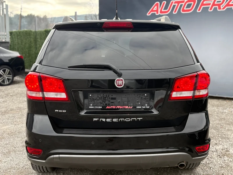 Fiat Freemont 2.0D* 4X4 -7МЕСТА  ЛИЗИНГ 100% ОДОБРЕНИЕ* БАРТЕР, снимка 5 - Автомобили и джипове - 53106005