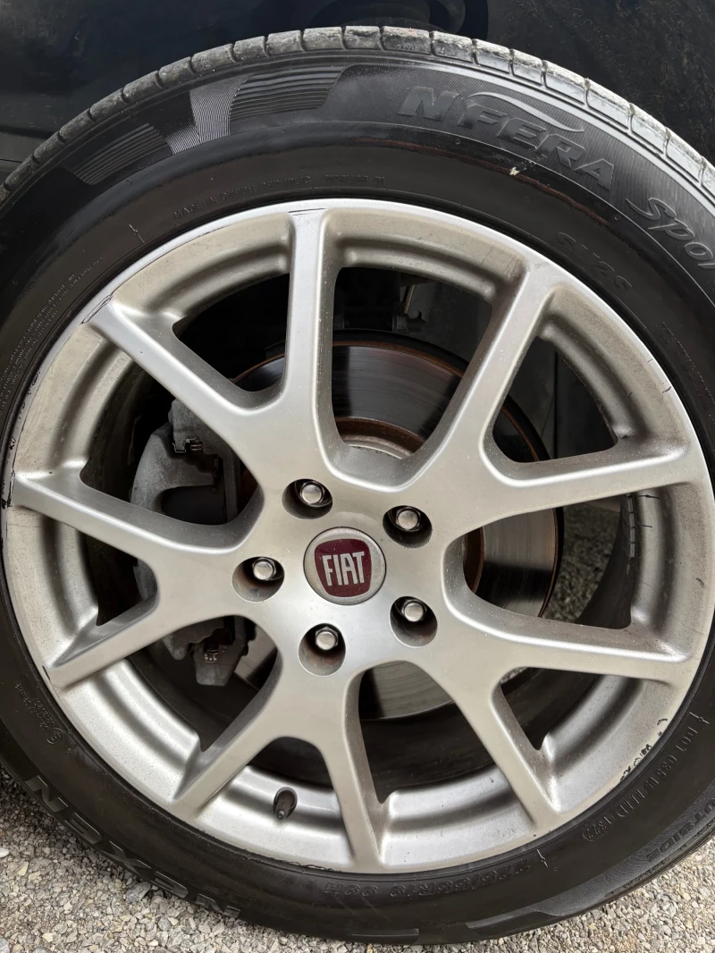 Fiat Freemont 2.0D* 4X4 -7МЕСТА  ЛИЗИНГ 100% ОДОБРЕНИЕ* БАРТЕР, снимка 8 - Автомобили и джипове - 53106005