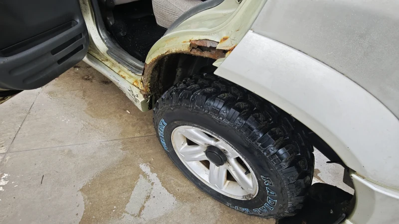 Suzuki Grand vitara, снимка 9 - Автомобили и джипове - 53209232