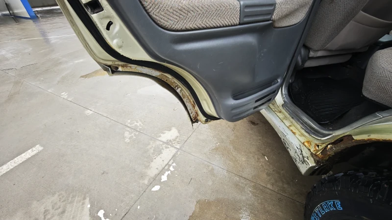 Suzuki Grand vitara, снимка 10 - Автомобили и джипове - 53209232